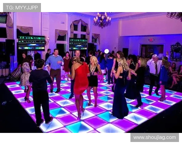 AG真人百家带你畅享真实刺激的娱乐体验，感受最专业的真人荷官互动场景